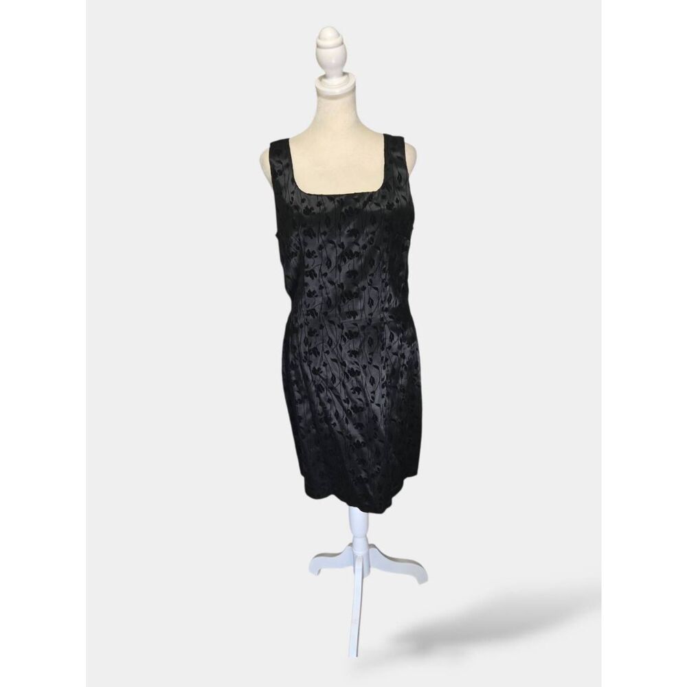 Molly Mallory Black Floral Jacquard Evening Dress - Size 8